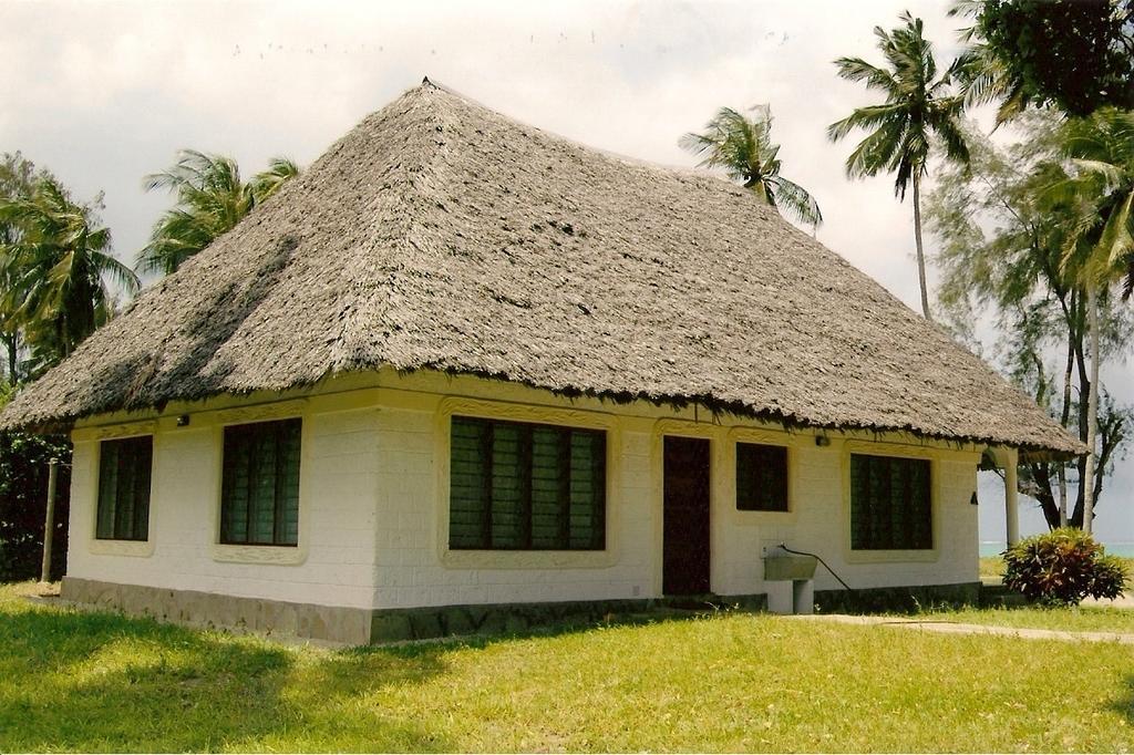Simba & Oryx Cottages Playa de Diani Habitación foto