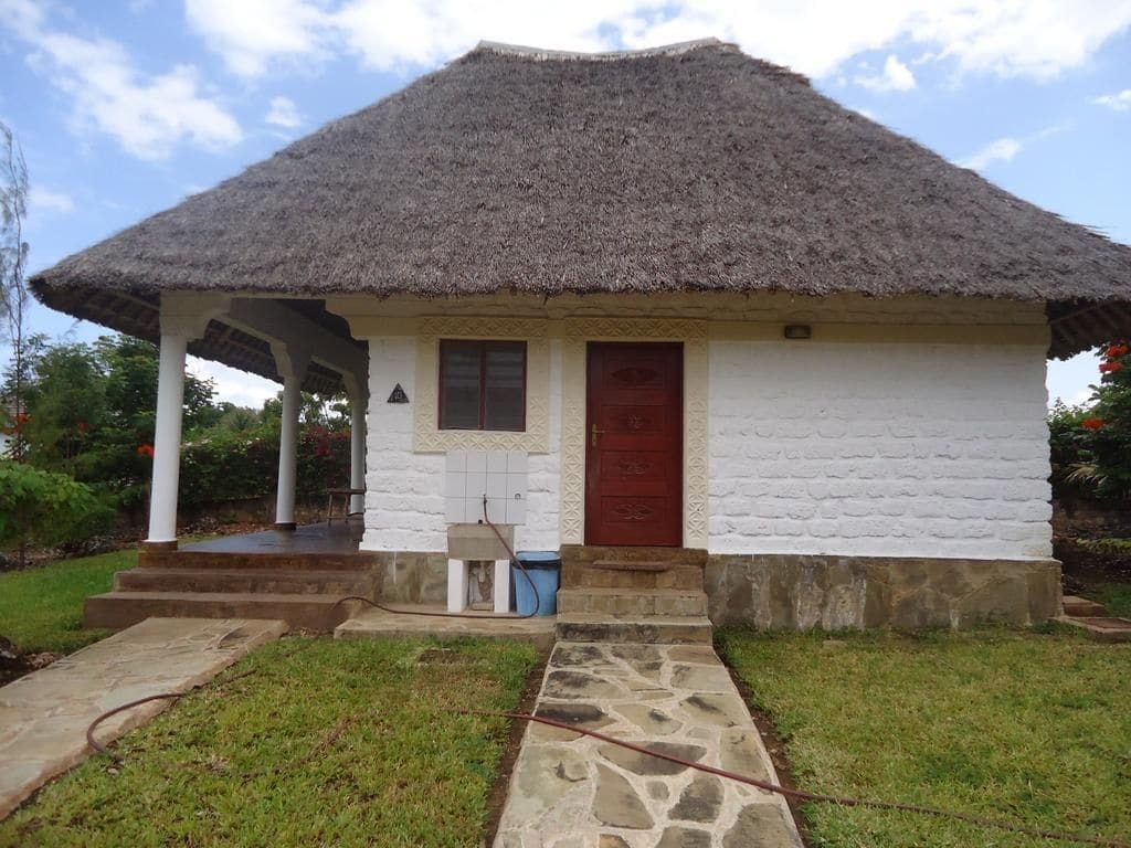 Simba & Oryx Cottages Playa de Diani Exterior foto